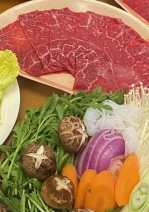 A picture of Sukiyaki Warishita (Golden Ratio Sauce).