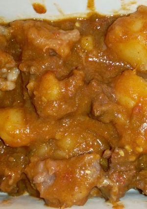 A picture of Yams,potatoes and beef.