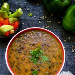 A picture of Kali dal shimla mirch tadka.