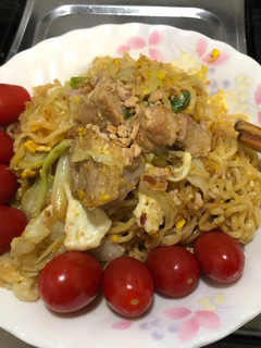 好料日記9: 清冰箱版印尼營多炒麵 的食譜成品照片
