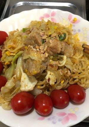 好料日記9: 清冰箱版印尼營多炒麵 的食譜成品照片
