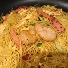 A picture of On diets version ofStar Fried Rice Pasta減肥吃的星洲炒米.