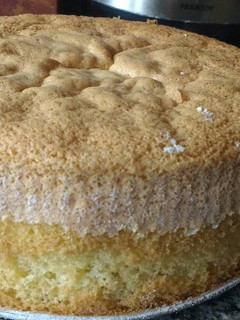 Una foto de Bizcochuelo clásico para hacer una torta