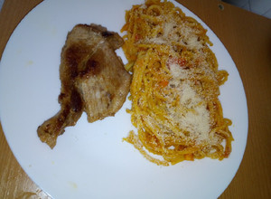 Foto principal de Pasta con calabacín y condimentos