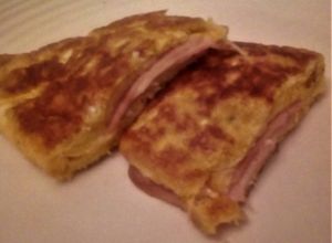 Una foto de Tortilla Francesa de Jamón y Queso🧀