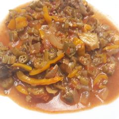 A picture of Okra and beef stew.