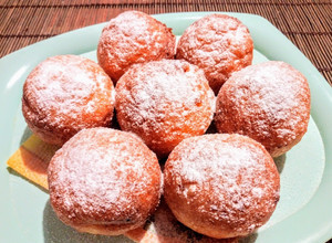 Habkönnyű vaníliás túrófánk recept fotója