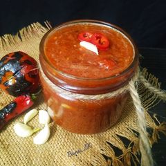 A picture of Fire roasted Tomato & Fresh red chillies chutney.