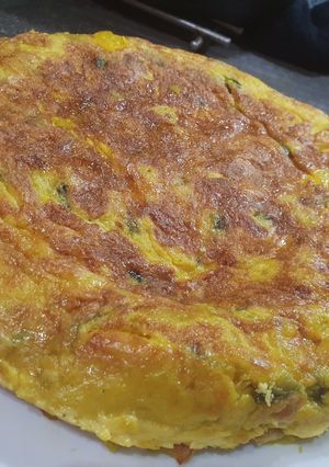 Una foto de Tortilla de patatas - facilísima