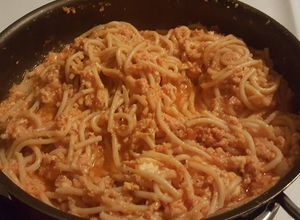 Una foto de Spaguettis Enhuevado🍝 😊😋