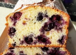 Una foto de Budín de arándanos 🫐 y yogurt