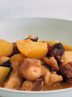 Una foto de Pulpo guisado con papas