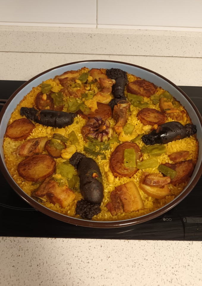 Una foto de Arroz al horno valenciano