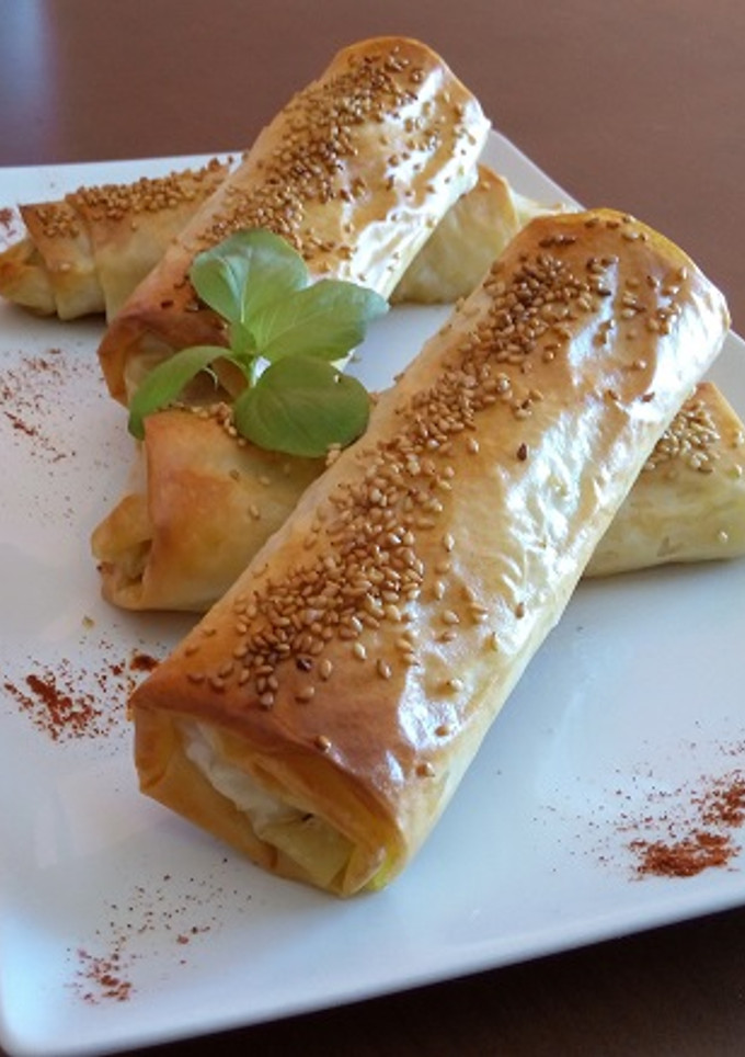 Una foto de Rollitos de queso y beicon