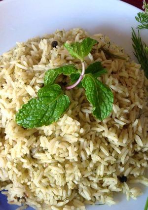 A picture of Green masala Baghare chawal.