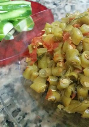 صورة لوصفة فاصولية بالزيت والبندورة