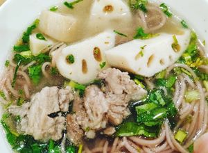 Hình của món Bún lứt sườn ninh củ sen #eatclean #healthy.