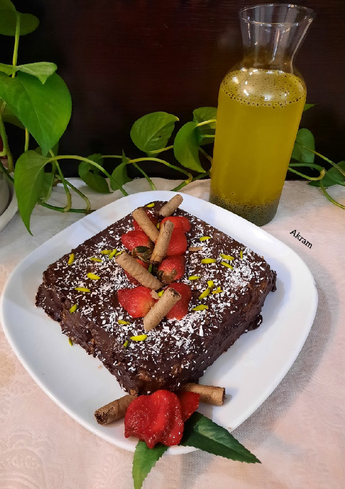 عکسی از دستور کیک یخچالی با بیسکوییت پتی بور