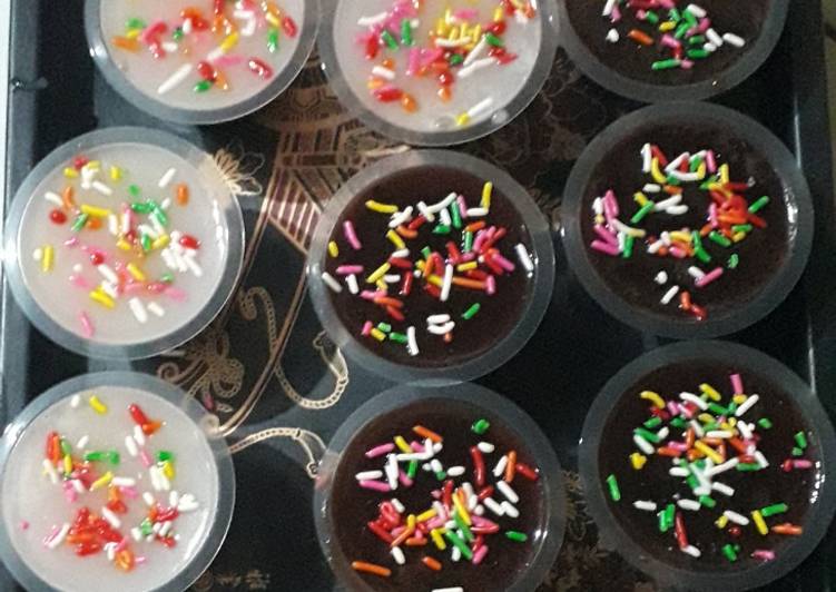 Resep Puding cup mini 2 rasa | Cara Membuat Puding cup mini 2 rasa Yang Enak dan Simpel