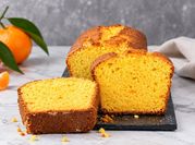 Una foto de budin mandarinas humedo