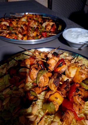 صورة لوصفة شيش طاووق مع أرز بسمتي