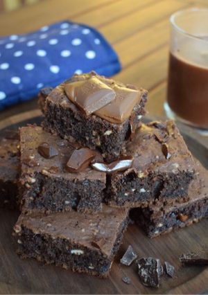 Csokis-túrós süti 🍫 recept fotója