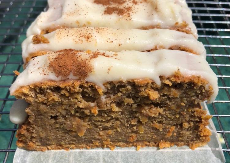 Carrot cake with cream cheese frosting