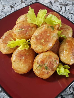 A picture of Potato Fritters (Perkedel kentang).