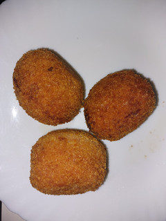 A picture of Scotch eggs.