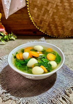 Foto resep Sup Bayam Telur Puyuh
