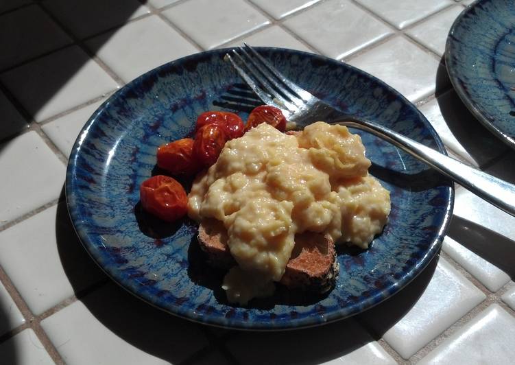 Wet Scrambled Eggs Wet Scrambled Eggs