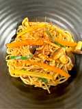 Spaghetti Shirataki di Konjac, con verdure e salsa di soia