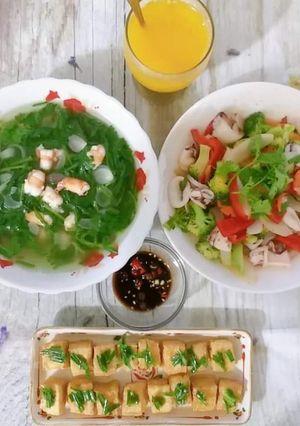 Hình của món Mâm cơm gia đình thời Covid 19.
