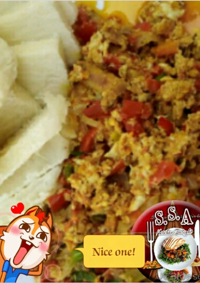 A picture of Egg souce.