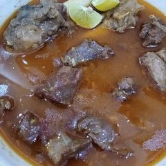 A picture of Mutton nihari.