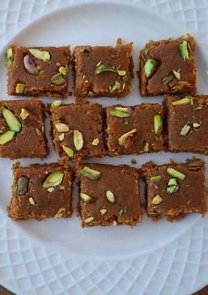 A picture of Carrot Coconut Burfi.