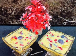 A picture of Fruit (Custard).