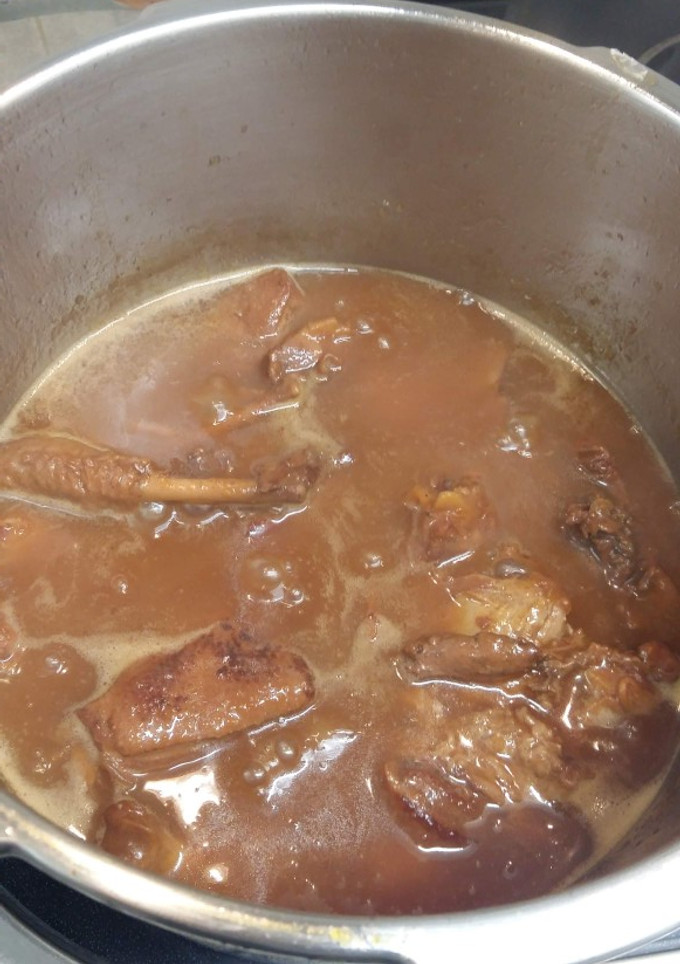 Una foto de Pato en salsa de soja y miel