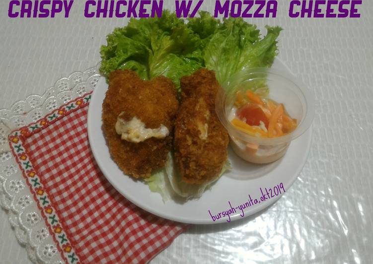 Bagaimana Membuat Crispy Chicken with Mozza Cheese n simple Salad Enak