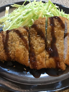 Una foto de Tonkatsu ~Cerdo Empanizado Estilo Japonés~