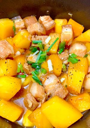 Hình của món Thịt Kho Đu Đủ Hườm.