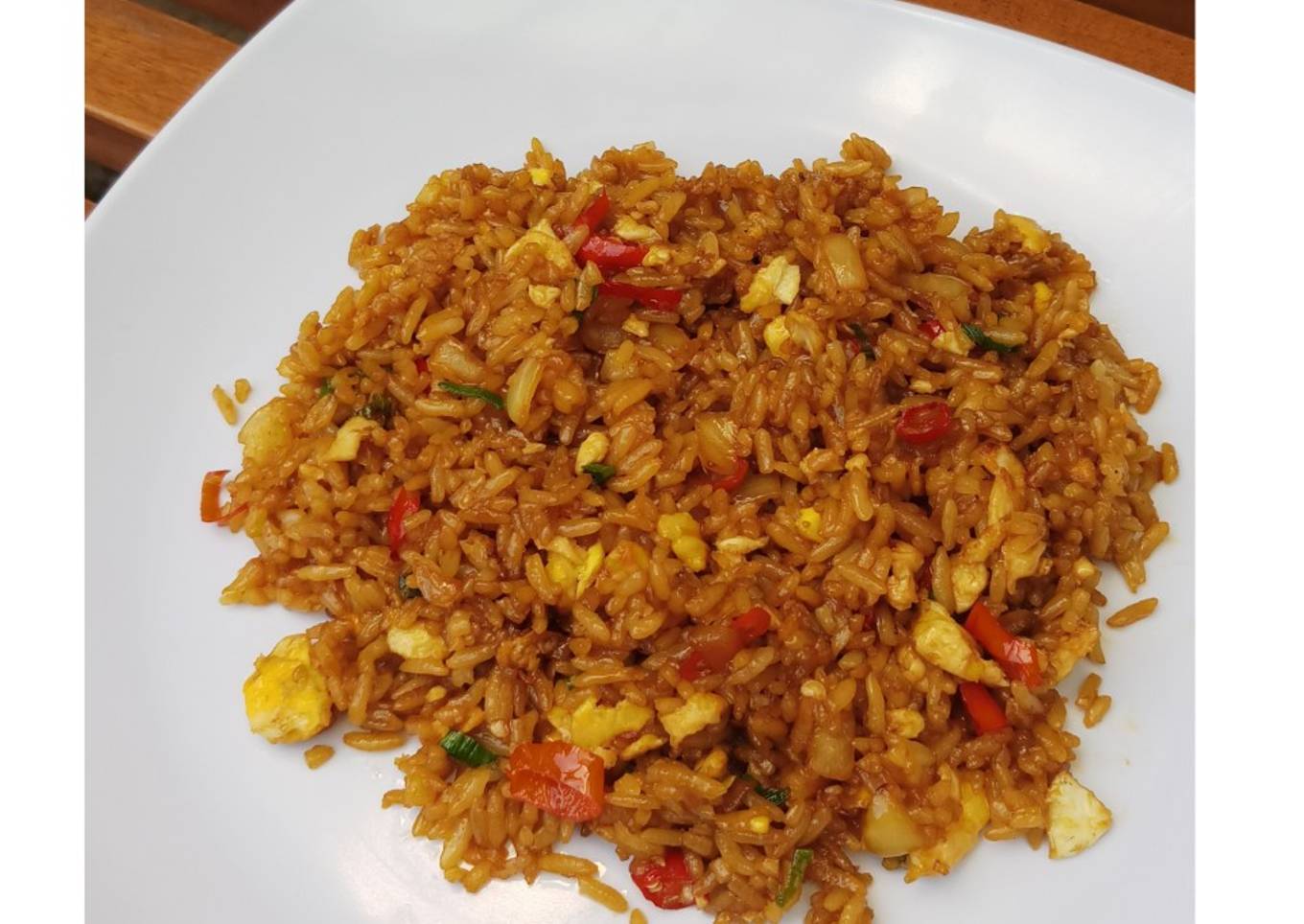 Nasi goreng special (enak, gurih, manis)