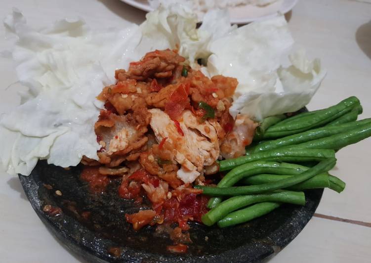 dari awal hingga akhir Memasak Lalapan Ayam Krenyesss penyet Anti Gagal