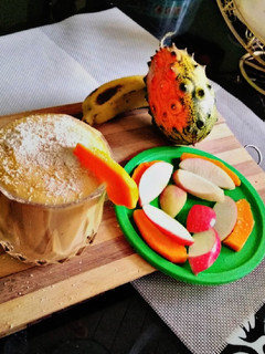 A picture of Pawpaw,pineapple,banana smoothie#15misorlessrecipe.
