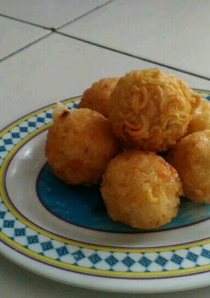 Foto resep Bola nasi rambutan dengan mozarella simple
