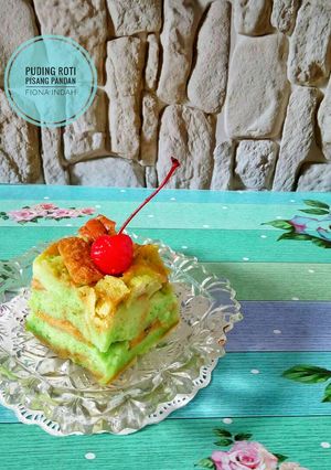 Foto resep Puding Roti Pisang Pandan Kukus