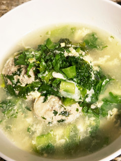 A picture of Italian Wedding Soup.