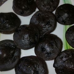 Chocolate muffins A picture of Chocolate muffins.