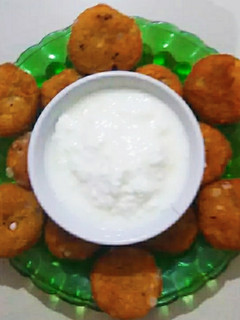 સાબુદાણા બટાકા કટલેટ (Sabudana Bataka Cutlet Recipe In Gujarati) રેસીપી મુખ્ય ફોટો