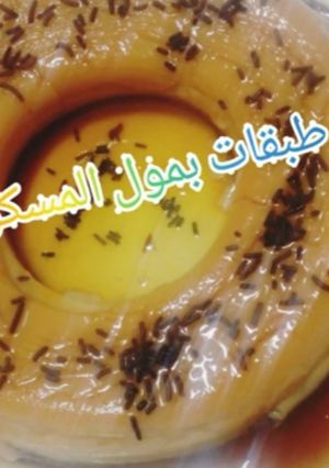 صورة لوصفة فلون طبقات بقالب الموسكوتشو